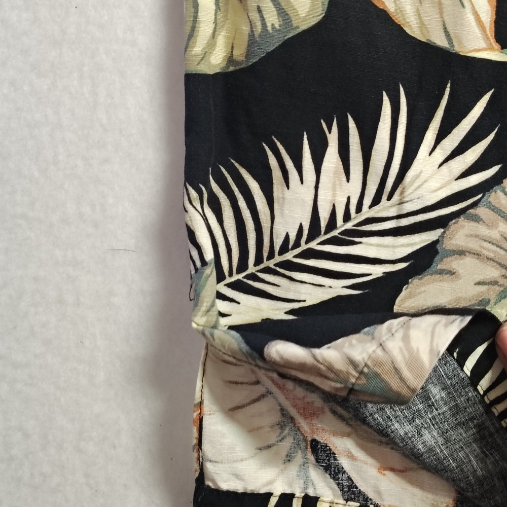 Kahala Mens XL Tropical Leaf Print Button Front Shirt Black Rayon Linen Blend - Picture 8 of 9